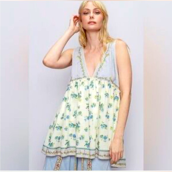 POL Tops - POL Gray Floral Embroidered Sleeveless V-Neck Babydoll Top Size Small NEW